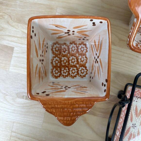 5pc Set Temptations Old World ORANGE 1.5 QT Bakeware Dish w/Rack/Trivet/Ramekins - Picture 6 of 9